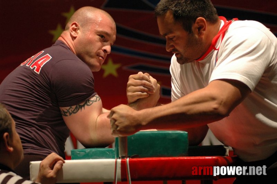 Europeans 2011 - Day 4 # Siłowanie na ręce # Armwrestling # Armpower.net