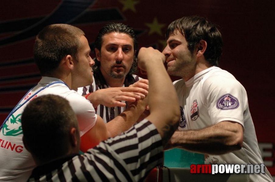 Europeans 2011 - Day 4 # Armwrestling # Armpower.net