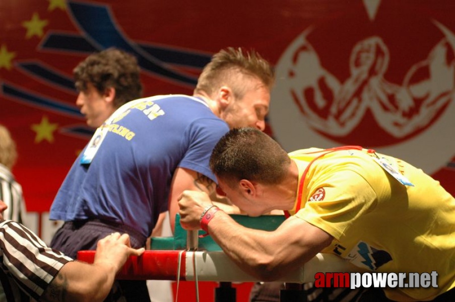 Europeans 2011 - Day 4 # Armwrestling # Armpower.net