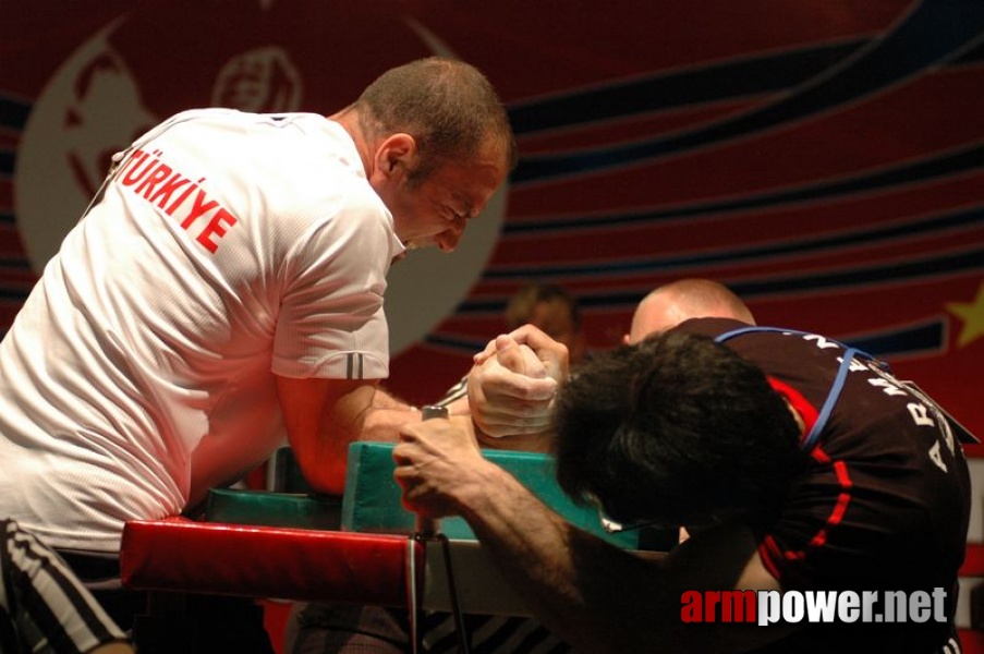 Europeans 2011 - Day 4 # Siłowanie na ręce # Armwrestling # Armpower.net