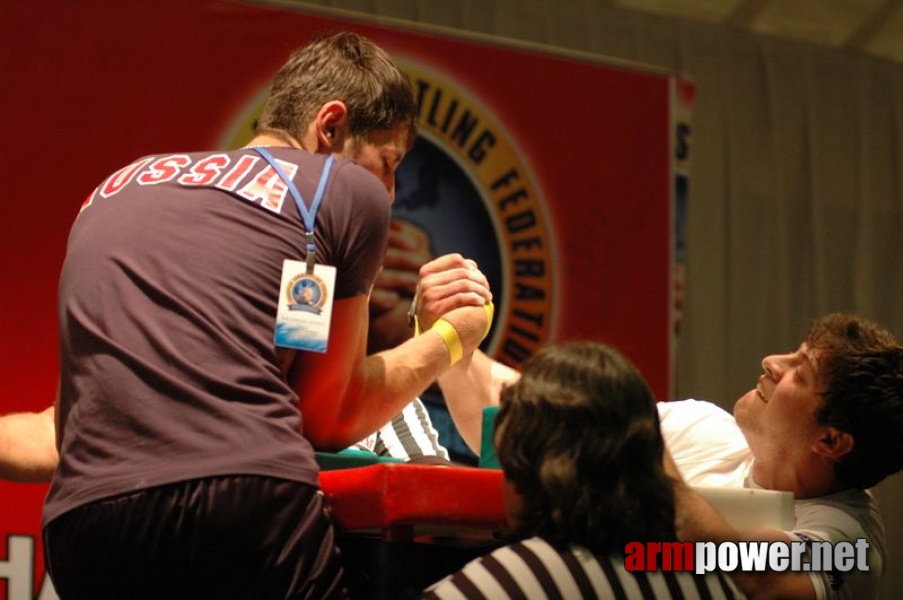 Europeans 2011 - Day 4 # Armwrestling # Armpower.net