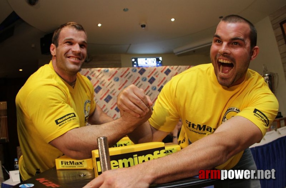 Nemiroff  2011 - Press Conference # Siłowanie na ręce # Armwrestling # Armpower.net