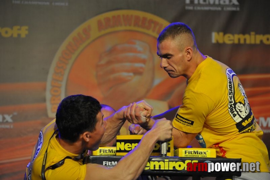 Nemiroff  2011 - Left Hand # Siłowanie na ręce # Armwrestling # Armpower.net