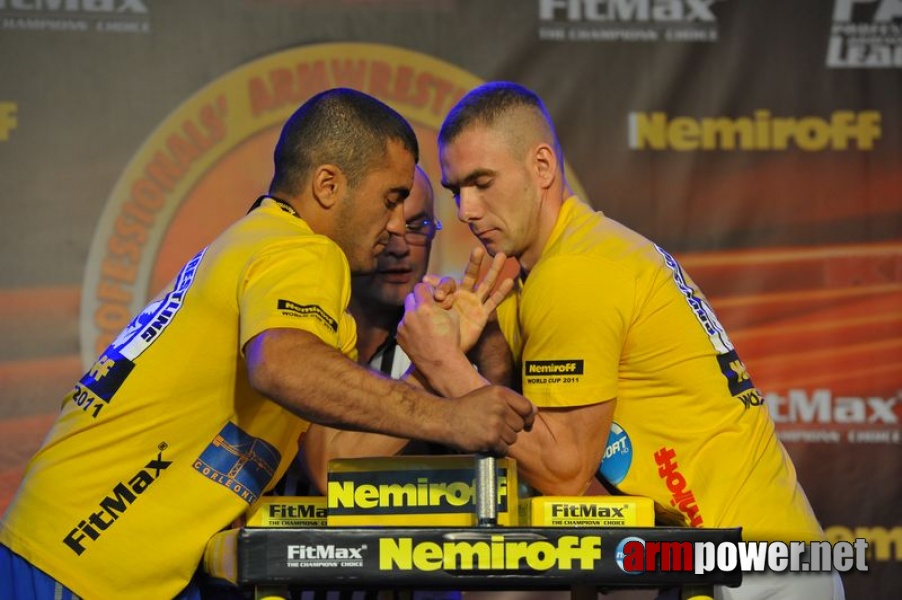 Nemiroff  2011 - Left Hand # Armwrestling # Armpower.net