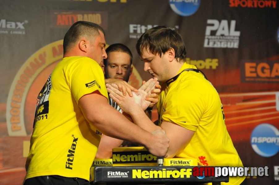 Nemiroff  2011 - Left Hand # Armwrestling # Armpower.net