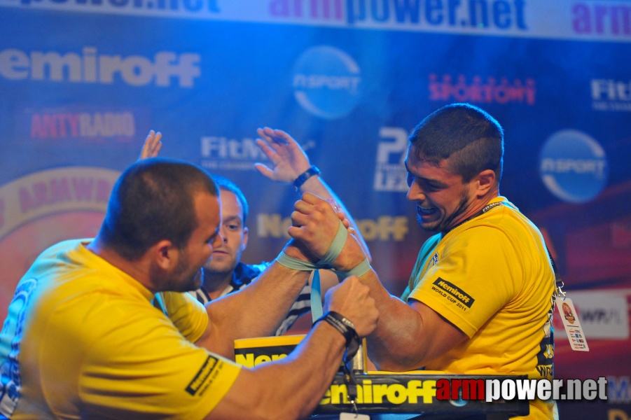 Nemiroff  2011 - Left Hand # Armwrestling # Armpower.net