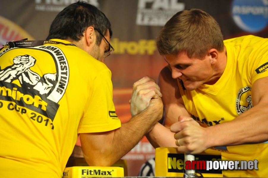 Nemiroff  2011 - Right Hand # Armwrestling # Armpower.net