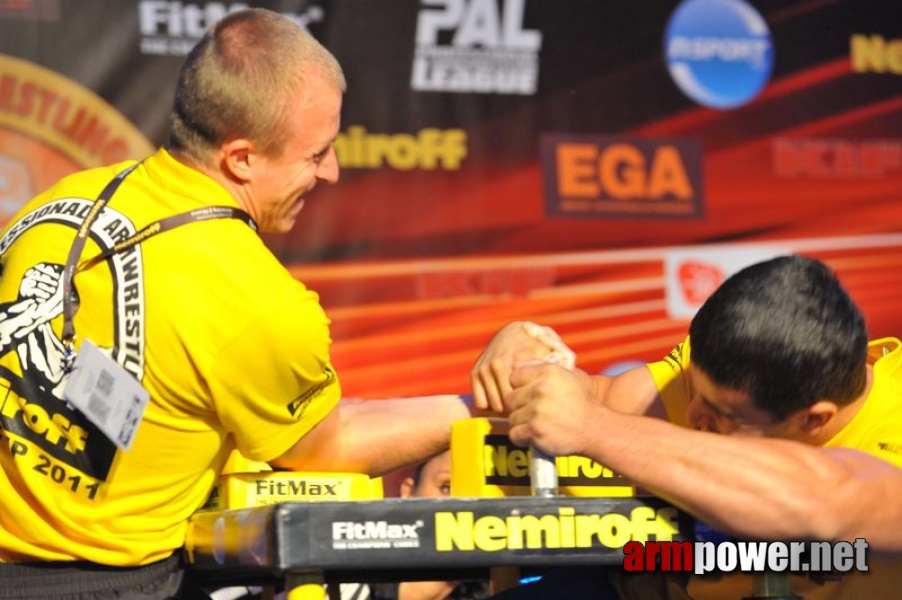 Nemiroff  2011 - Right Hand # Siłowanie na ręce # Armwrestling # Armpower.net