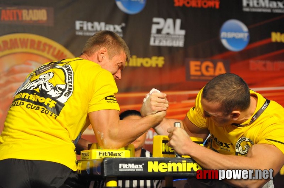 Nemiroff  2011 - Right Hand # Armwrestling # Armpower.net