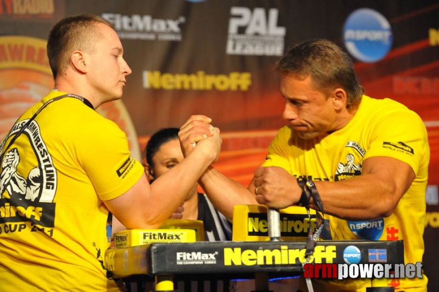 Nemiroff  2011 - Right Hand # Armwrestling # Armpower.net