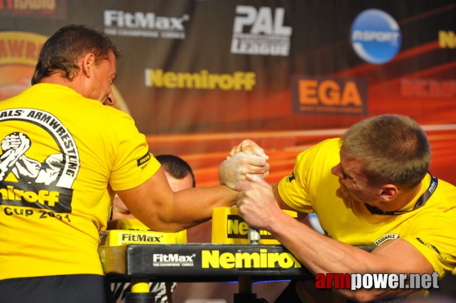 Nemiroff  2011 - Right Hand # Siłowanie na ręce # Armwrestling # Armpower.net