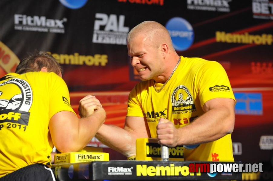 Nemiroff  2011 - Right Hand # Armwrestling # Armpower.net