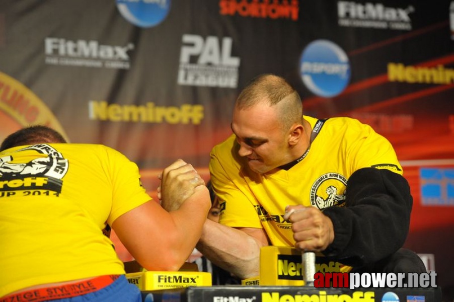 Nemiroff  2011 - Right Hand # Armwrestling # Armpower.net