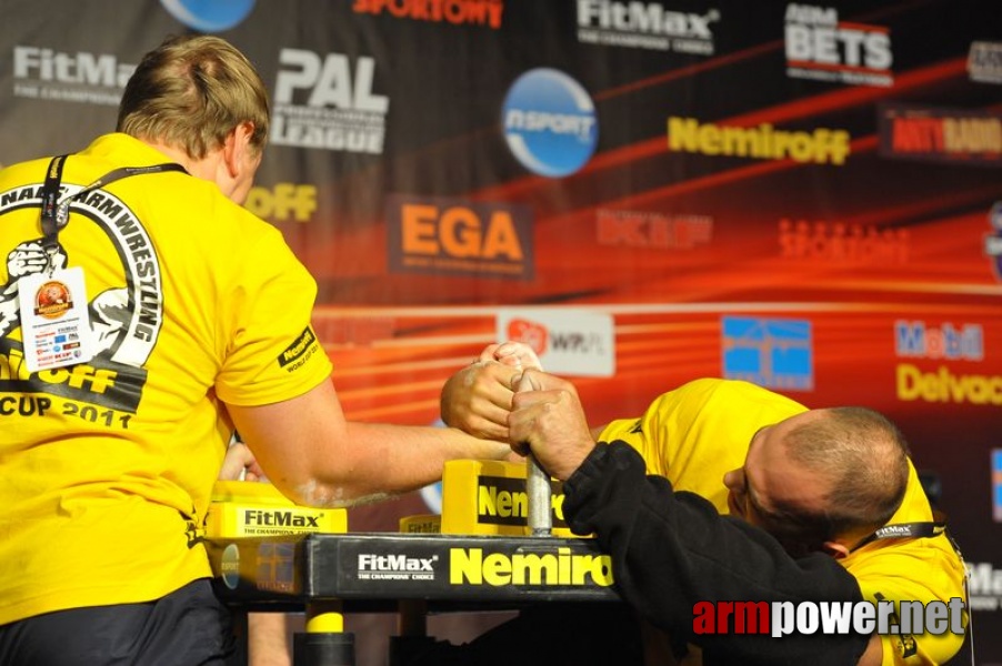 Nemiroff  2011 - Right Hand # Siłowanie na ręce # Armwrestling # Armpower.net