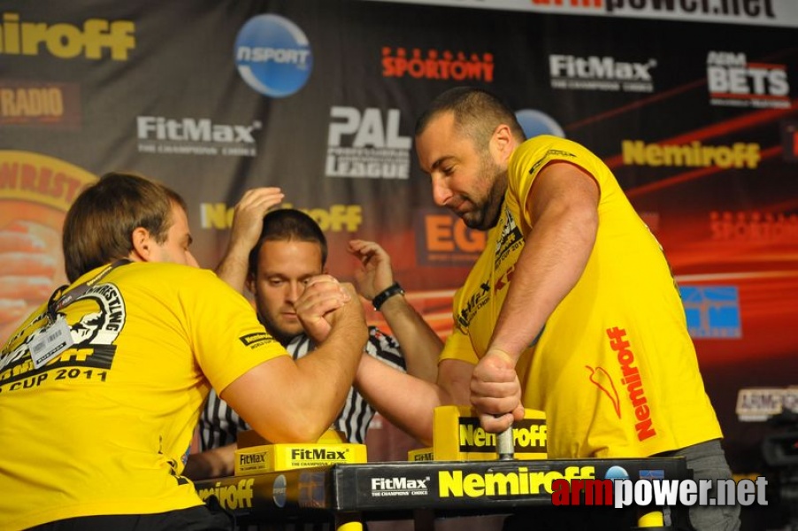 Nemiroff  2011 - Right Hand # Armwrestling # Armpower.net