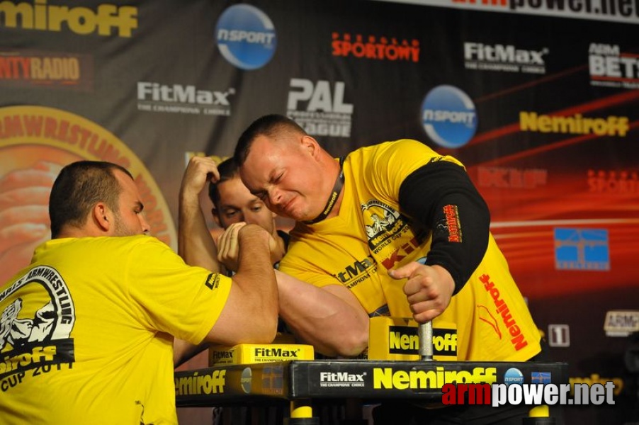 Nemiroff  2011 - Right Hand # Armwrestling # Armpower.net