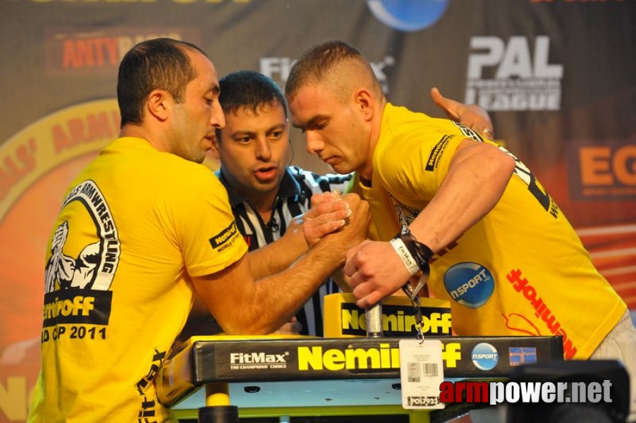 Nemiroff  2011 - Right Hand # Armwrestling # Armpower.net