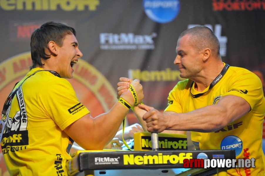 Nemiroff  2011 - Right Hand # Armwrestling # Armpower.net