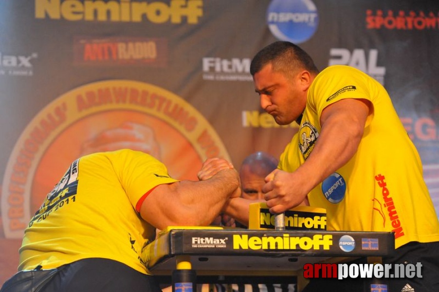 Nemiroff  2011 - Right Hand # Siłowanie na ręce # Armwrestling # Armpower.net