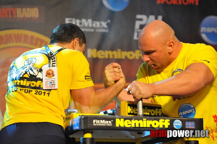 Nemiroff  2011 - Right Hand # Armwrestling # Armpower.net