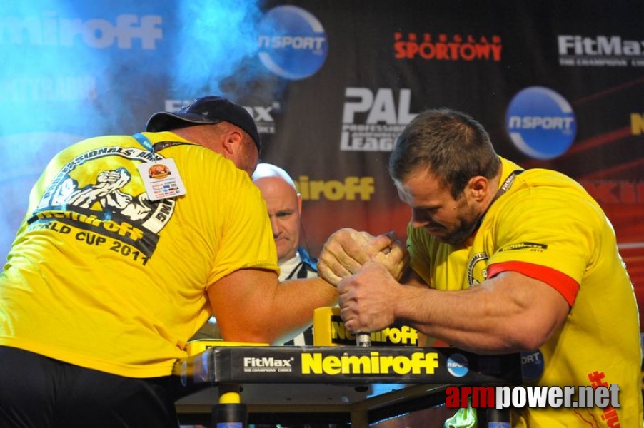 Nemiroff  2011 - Right Hand # Armwrestling # Armpower.net