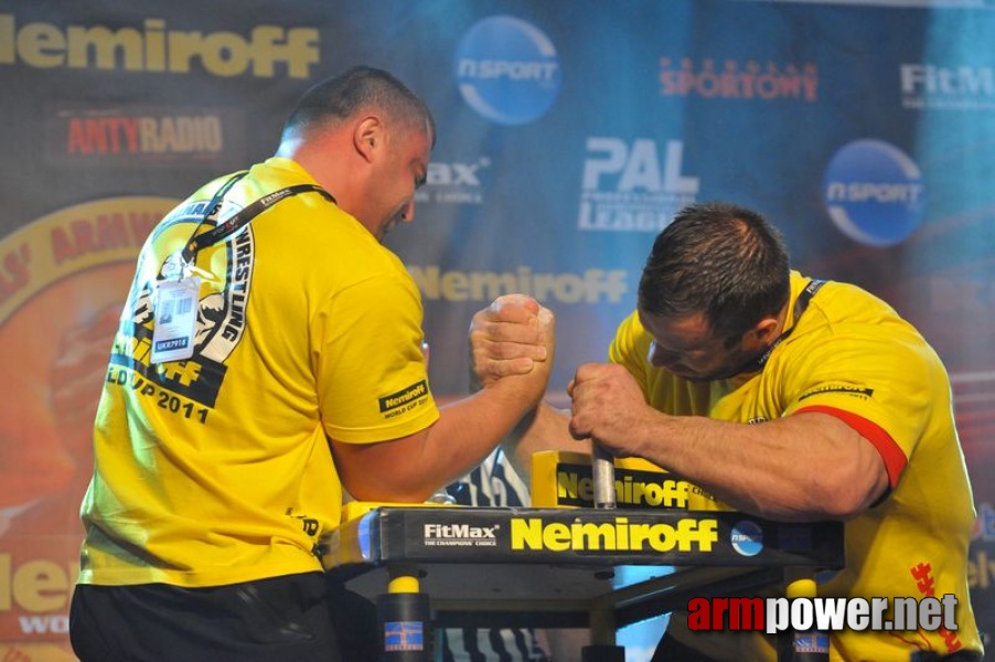 Nemiroff  2011 - Right Hand # Armwrestling # Armpower.net