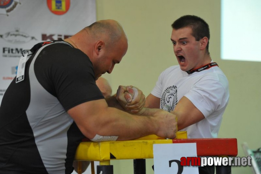 Debiuty 2011 - Stare Miasto # Siłowanie na ręce # Armwrestling # Armpower.net