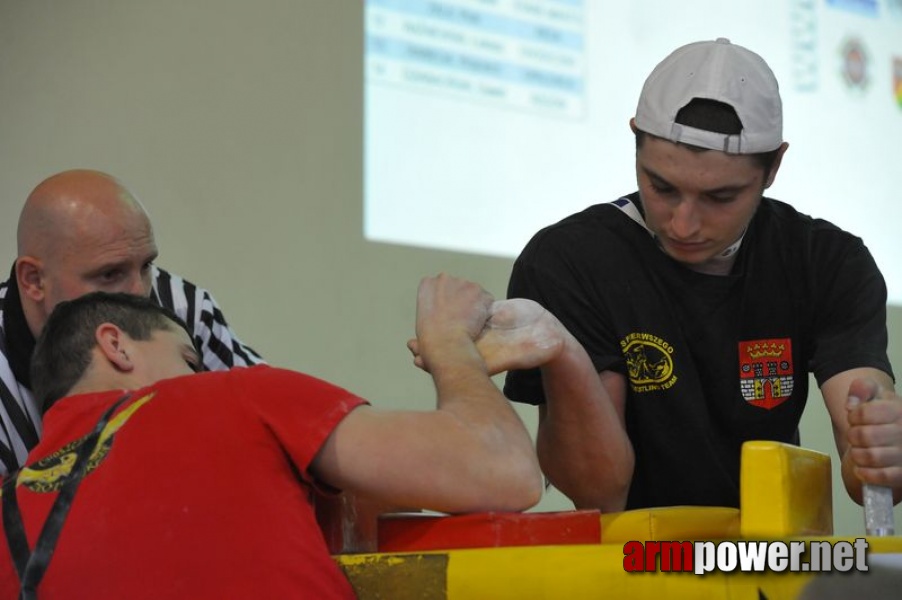 Debiuty 2011 - Stare Miasto # Armwrestling # Armpower.net