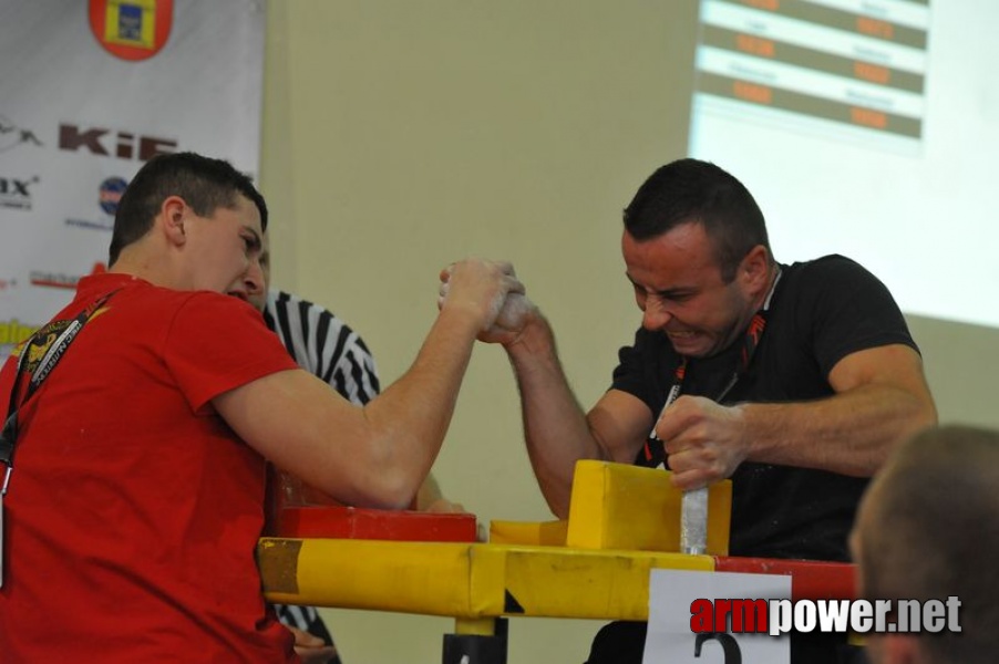 Debiuty 2011 - Stare Miasto # Armwrestling # Armpower.net