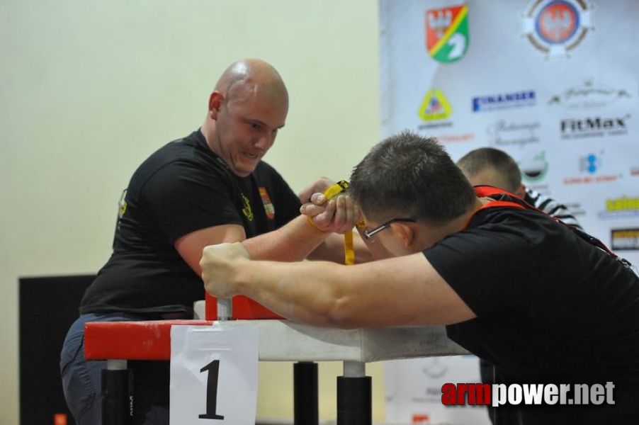 Debiuty 2011 - Stare Miasto # Armwrestling # Armpower.net