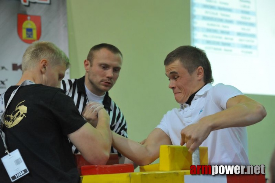 Debiuty 2011 - Stare Miasto # Siłowanie na ręce # Armwrestling # Armpower.net