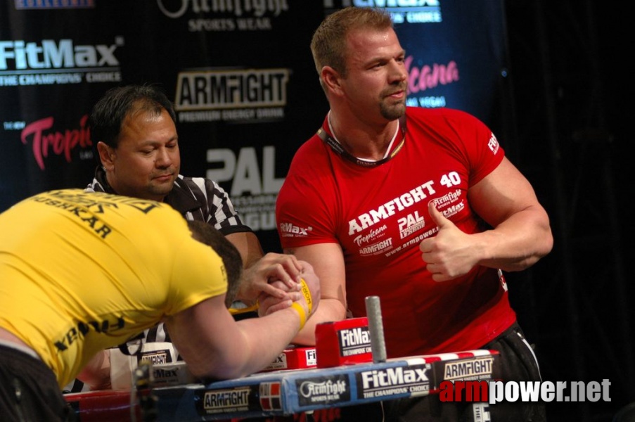 Armfight #40 - Vendetta in Vegas # Armwrestling # Armpower.net