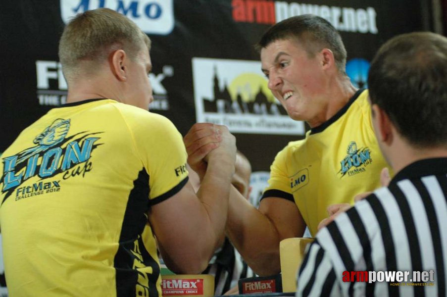 Lion Cup 2012 - Fitmax Challenge # Siłowanie na ręce # Armwrestling # Armpower.net