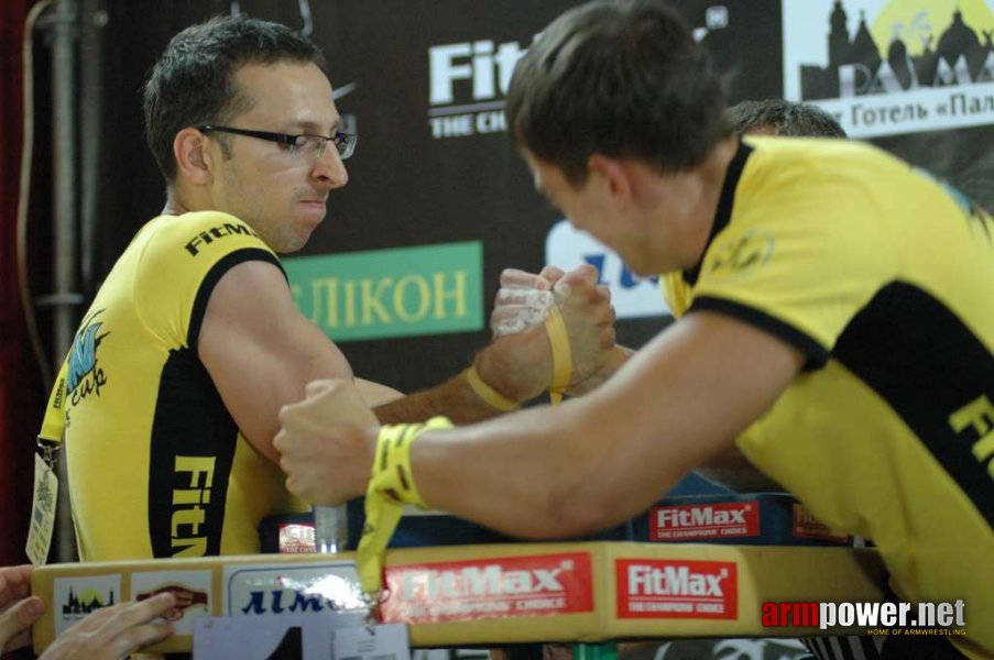 Lion Cup 2012 - Fitmax Challenge # Armwrestling # Armpower.net