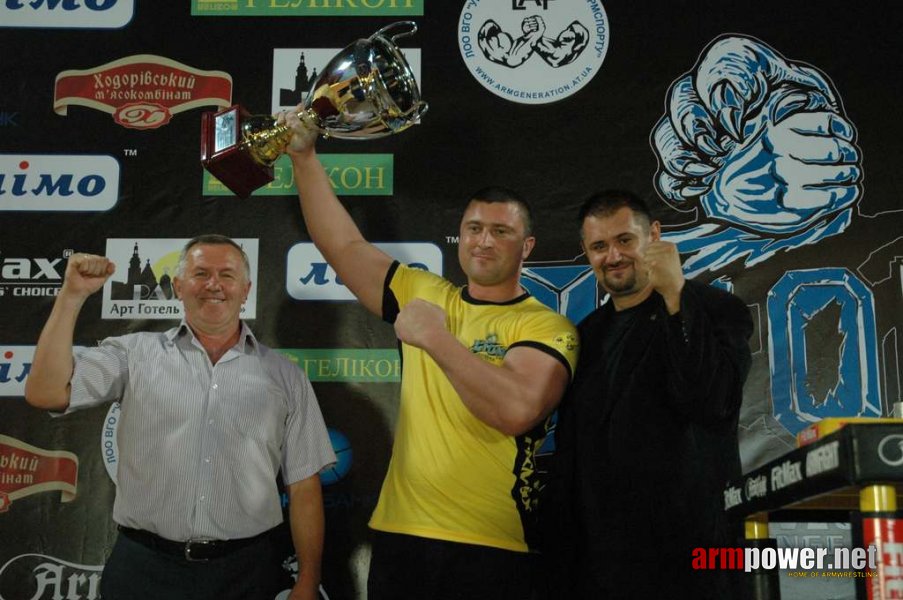 Lion Cup 2012 - Fitmax Challenge # Armwrestling # Armpower.net