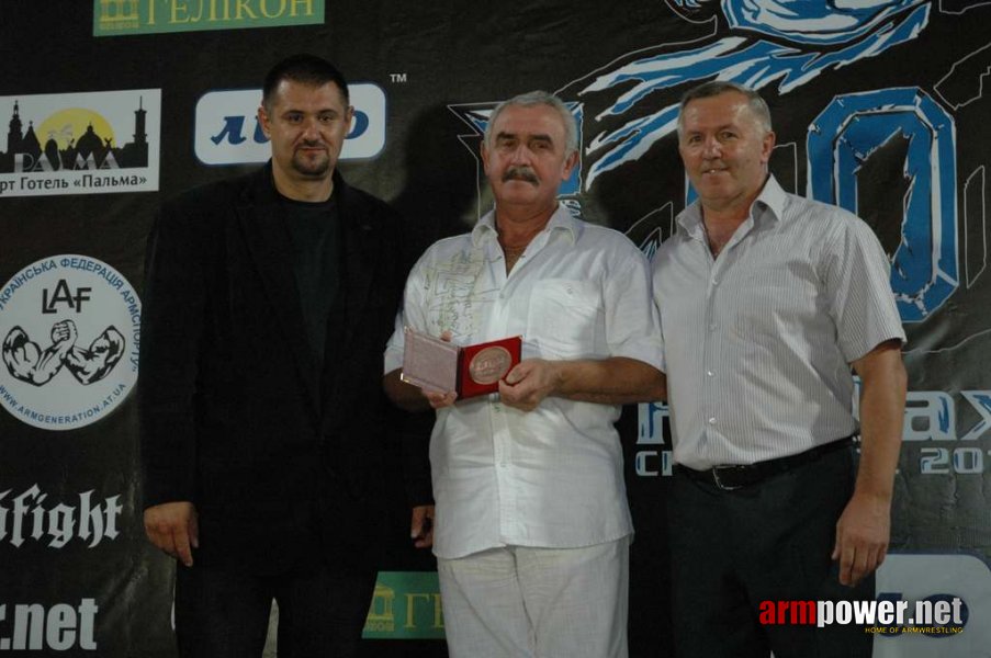 Lion Cup 2012 - Fitmax Challenge # Armwrestling # Armpower.net