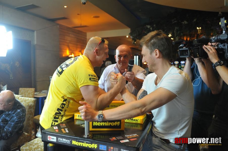 Nemiroff 2012 - Press Conference # Siłowanie na ręce # Armwrestling # Armpower.net