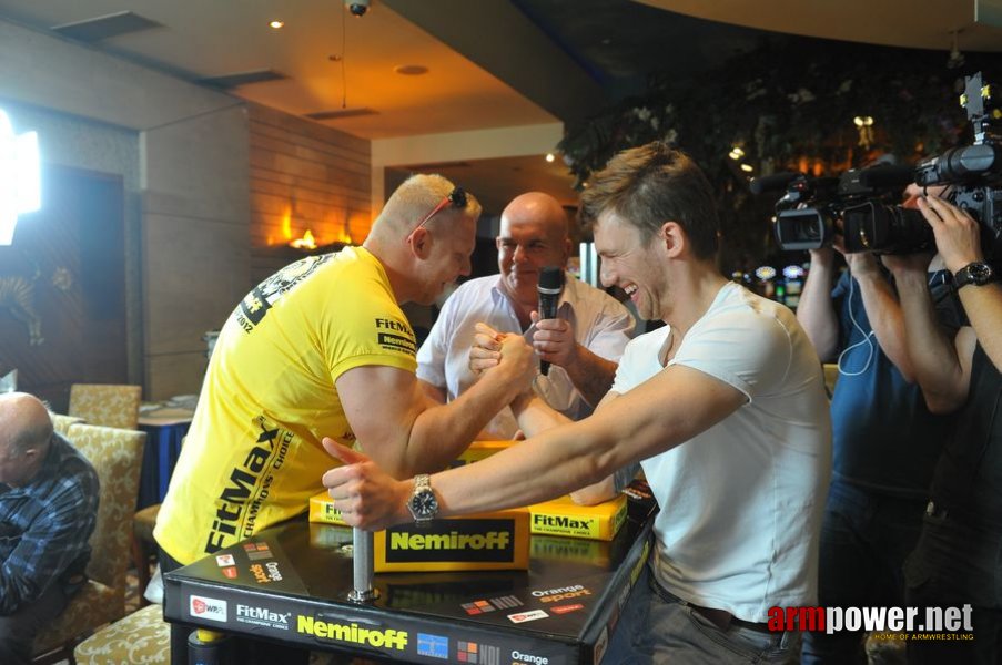 Nemiroff 2012 - Press Conference # Armwrestling # Armpower.net