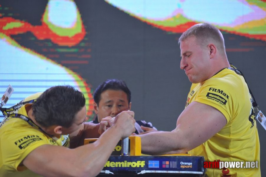 Nemiroff 2012 - Left Hand # Armwrestling # Armpower.net