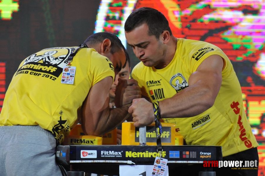 Nemiroff 2012 - Right Hand # Armwrestling # Armpower.net