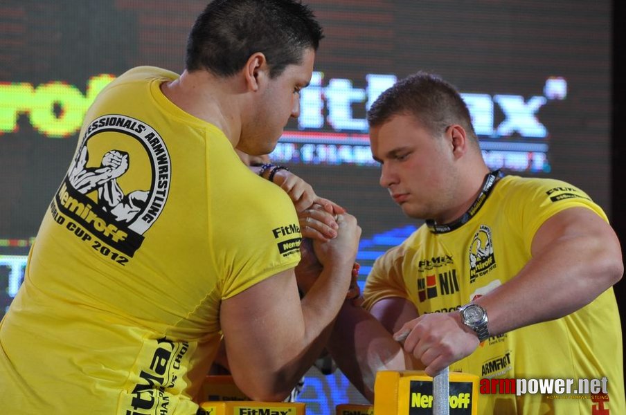 Nemiroff 2012 - Right Hand # Armwrestling # Armpower.net