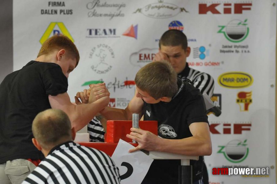 Debiuty 2012 - Stare Miasto # Armwrestling # Armpower.net