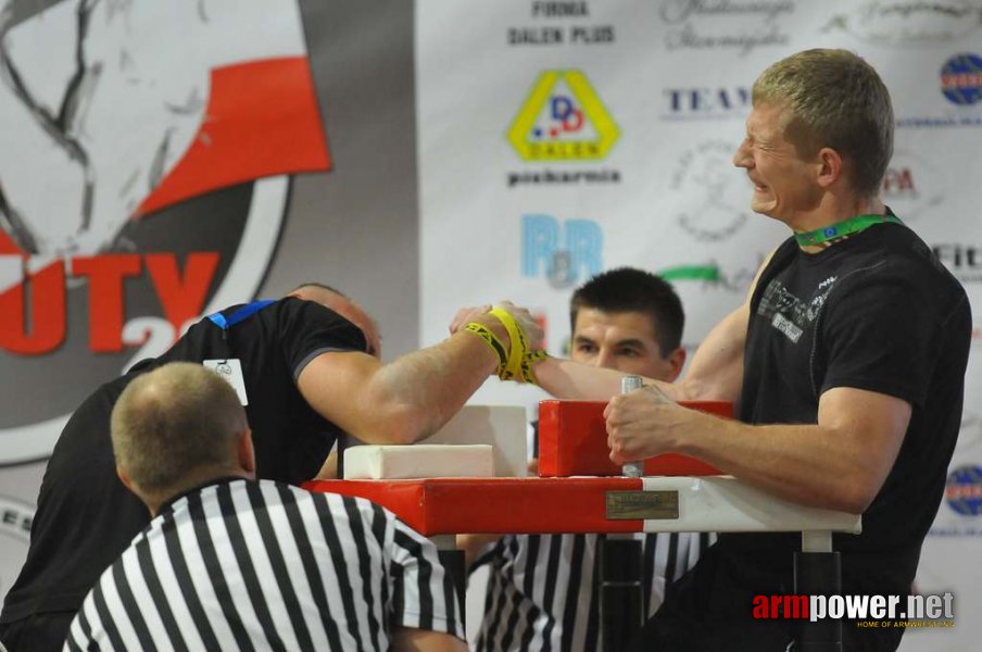 Debiuty 2012 - Stare Miasto # Armwrestling # Armpower.net