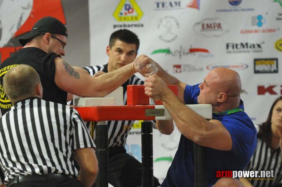 Debiuty 2012 - Stare Miasto # Armwrestling # Armpower.net