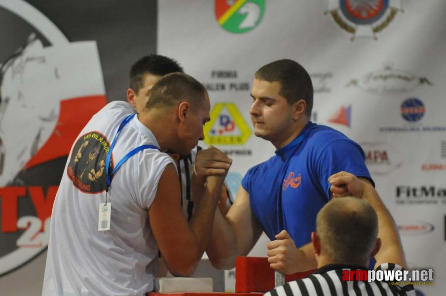 Debiuty 2012 - Stare Miasto # Armwrestling # Armpower.net