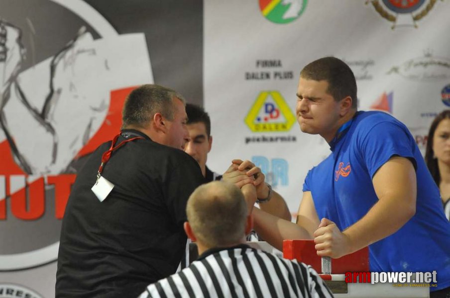 Debiuty 2012 - Stare Miasto # Siłowanie na ręce # Armwrestling # Armpower.net