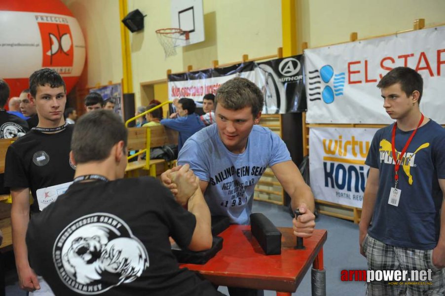 Debiuty 2012 - Stare Miasto # Siłowanie na ręce # Armwrestling # Armpower.net