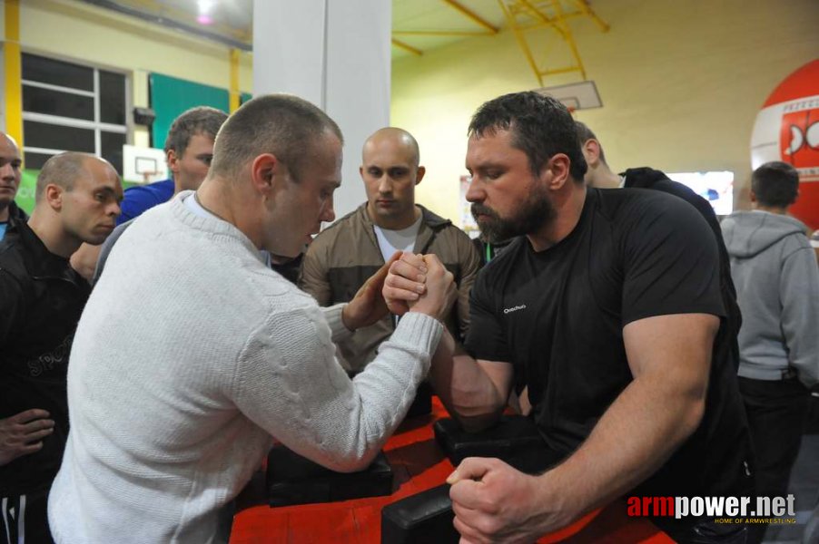 Debiuty 2012 - Stare Miasto # Siłowanie na ręce # Armwrestling # Armpower.net