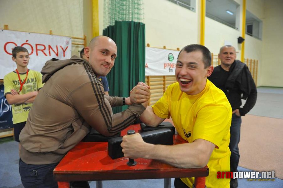 Debiuty 2012 - Stare Miasto # Aрмспорт # Armsport # Armpower.net