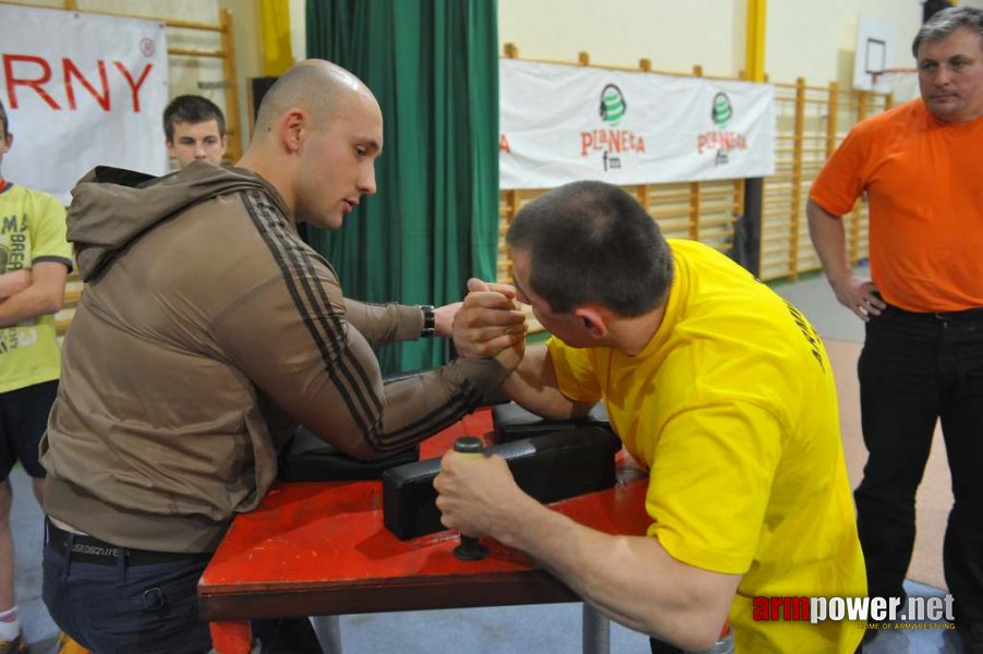 Debiuty 2012 - Stare Miasto # Aрмспорт # Armsport # Armpower.net